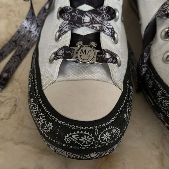 Rare Converse X Miley Cyrus Chuck Taylor All Star Sneakers Black & White Bandana - Picture 7 of 17